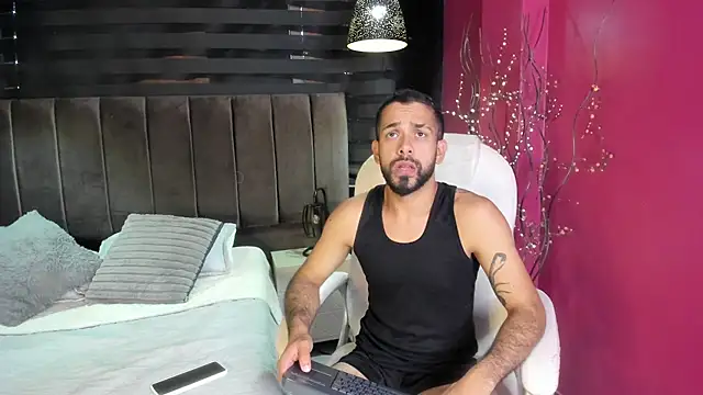 Lobo sex21 online show from October 14, 7:32 pm