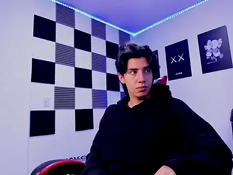 jeycobb online show from November 21, 11:20 am