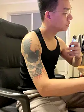 latava online show from November 26, 4:21 pm