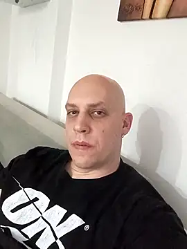 Kobradera1984 online show from February 1, 8:29 pm