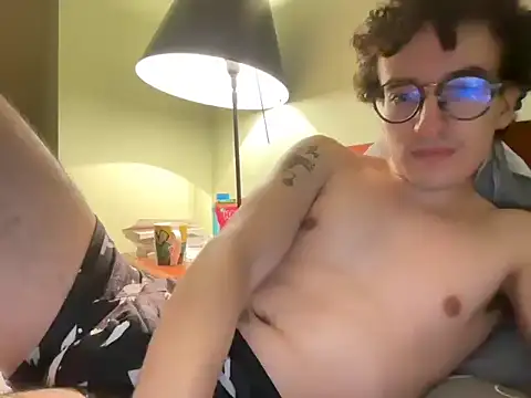 Poeta98xh online show from December 18, 9:11 pm