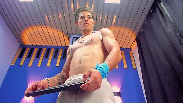 imsammytop online show from October 28, 11:45 am