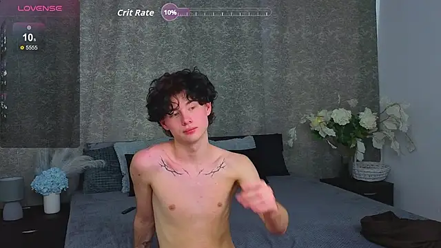 Cute Mike online show from February 6, 9:39 am