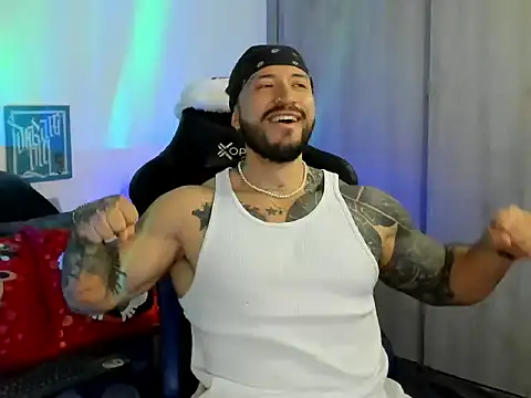 Dave-Max01 online show from December 19, 12:46 pm