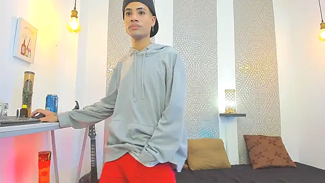 JacobBlackwell  online show from October 18, 8:47 pm