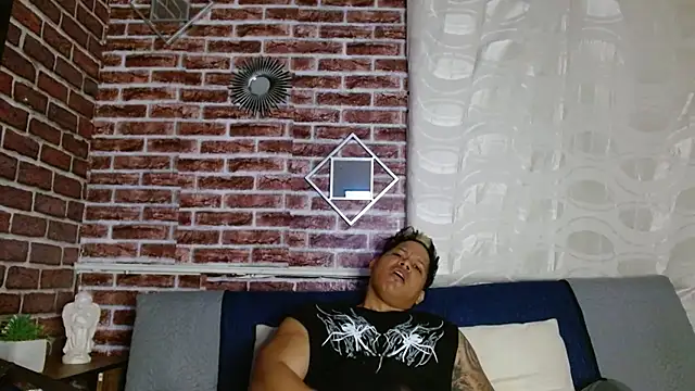 jordan bigcock  online show from March 22, 8:41 am