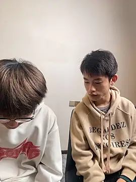 KK-cuteboy online show from November 6, 11:57 am