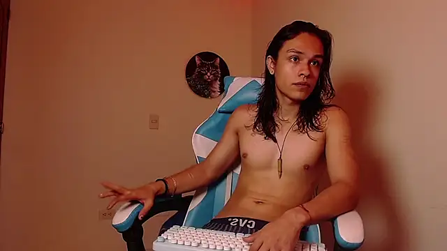 tom 1945 online show from October 20, 5:55 am