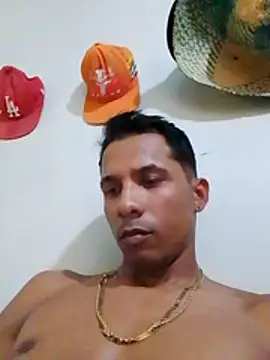 blackhot30 online show from November 8, 6:33 pm