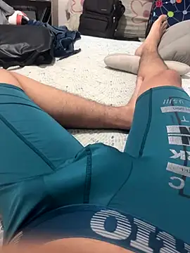 Flirtdick03 online show from October 16, 3:58 am