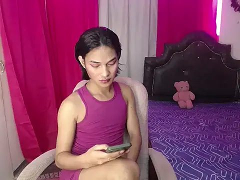 Ellorrey online show from November 4, 6:20 pm