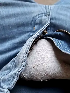 sebastianloquillo online show from October 10, 3:39 pm