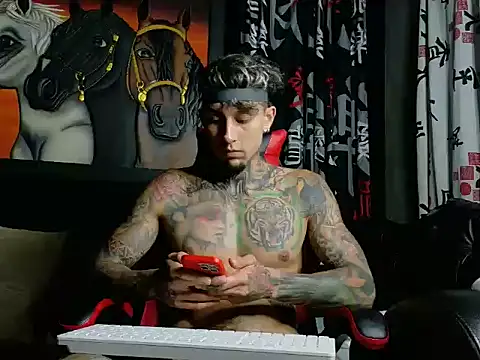 Molotov Explosive online show from October 23, 3:21 am