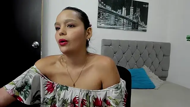 Sofi And Santy online show from April 9, 12:41 am