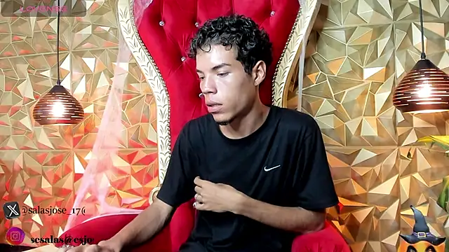 jhojan foxxx  online show from October 27, 10:34 pm