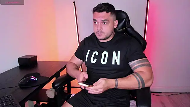 Danielbateson online show from October 11, 12:20 pm