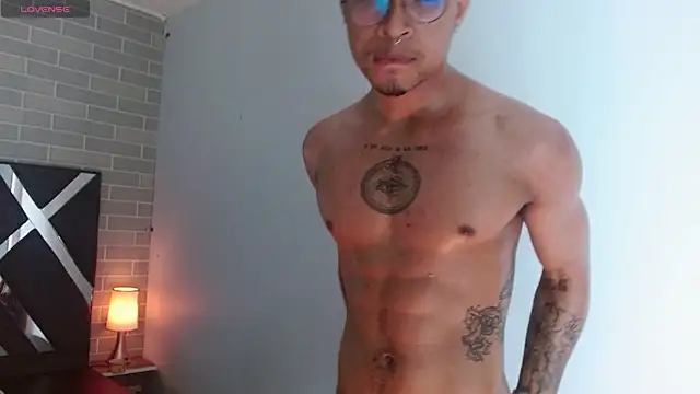 Jayden Morris online show from April 7, 3:39 am