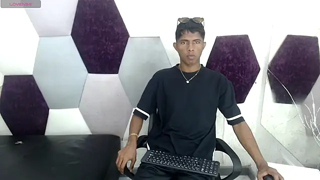 Mick storm online show from February 6, 7:00 pm