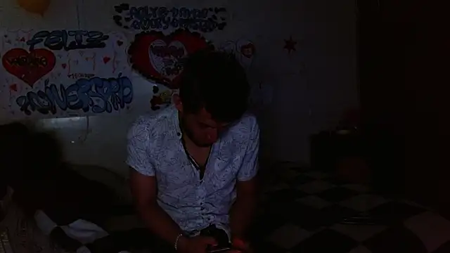 picante70  online show from December 14, 11:17 am