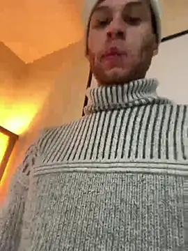 LilCheeky online show from December 19, 11:07 am