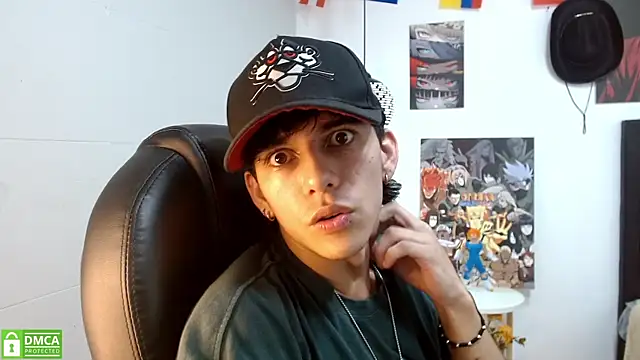 AmethystShadow17 online show from July 14, 4:16 am