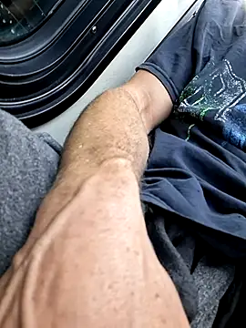 whateveruwanthowever online show from November 14, 2:37 am