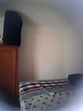 Snapshot of Oscar_blackdick4 chatting on October 27, 9:50 pm Oscar blackdick4 online show from October 27, 9:50 pm