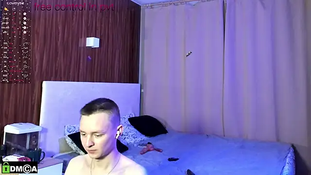 Logan mett online show from November 24, 4:52 pm