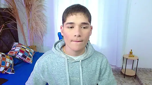 Mattass18 online show from December 2, 1:25 pm