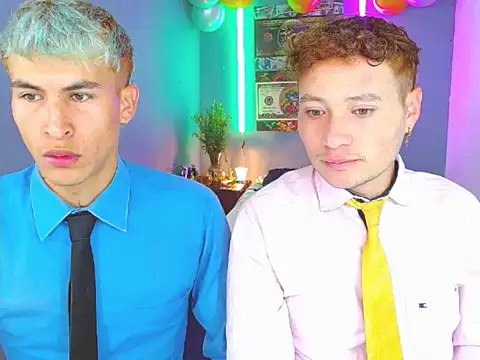 Latin boysxxxx online show from October 28, 4:15 am