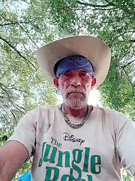 whitepony244 online show from January 9, 10:48 pm