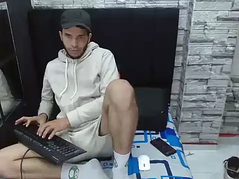 pether hairy online show from November 4, 2:34 am