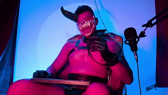 Master Connor BDSM online show from May 30, 11:16 pm
