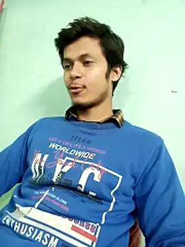 maxmishra18 online show from November 27, 9:24 am