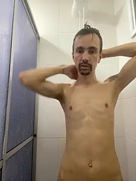 leozin01 online show from March 22, 12:04 am