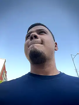 Hizli   online show from December 15, 9:01 pm