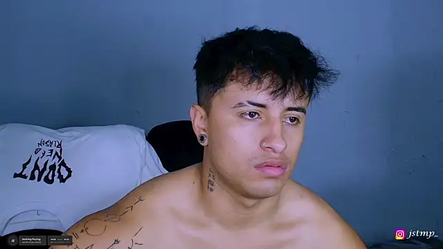 jhon mendoza  online show from November 16, 7:05 pm