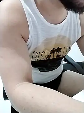 Branquinhowm online show from April 1, 8:28 pm