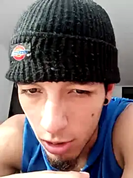 rosse  one online show from December 16, 8:27 pm