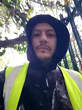 bbyxklaus online show from November 10, 3:17 pm