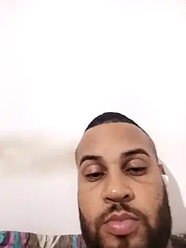 Jonathanbarreto online show from April 9, 3:48 am