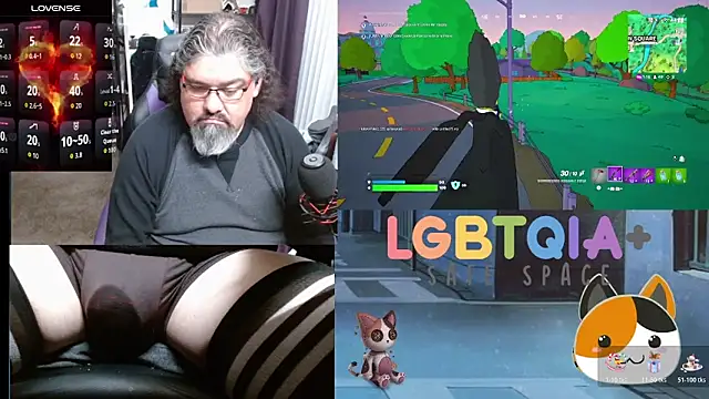 geekycastillo online show from November 4, 5:19 am