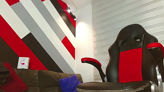 Zac Golden online show from April 14, 2:27 pm