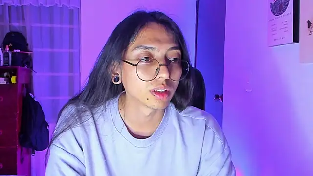  Astrea  online show from April 10, 1:12 am