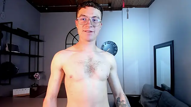 Lil James online show from April 2, 8:06 pm