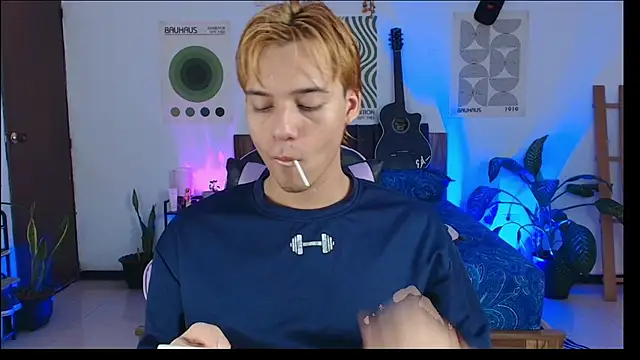 Habel  moretti online show from February 8, 6:23 pm