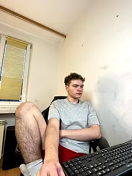 danielxfun online show from December 17, 2:35 pm