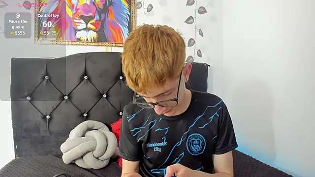 Erick Taylor3 online show from November 11, 7:30 pm