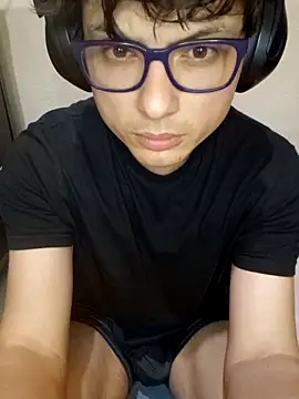 Ais B10 online show from March 3, 4:09 am