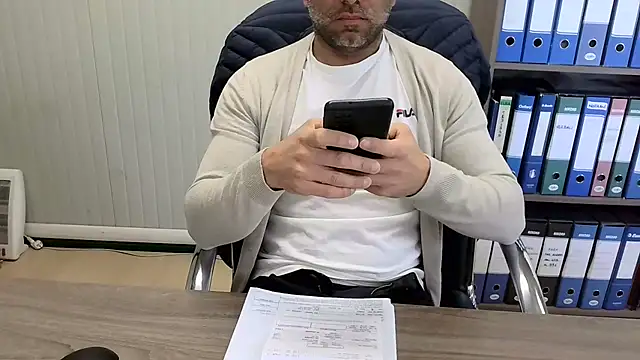 Evasionee online show from April 9, 6:30 am